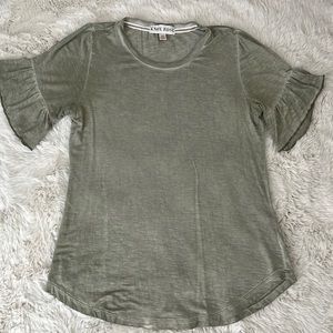 Knox Rose flowy ruffle sleeve top